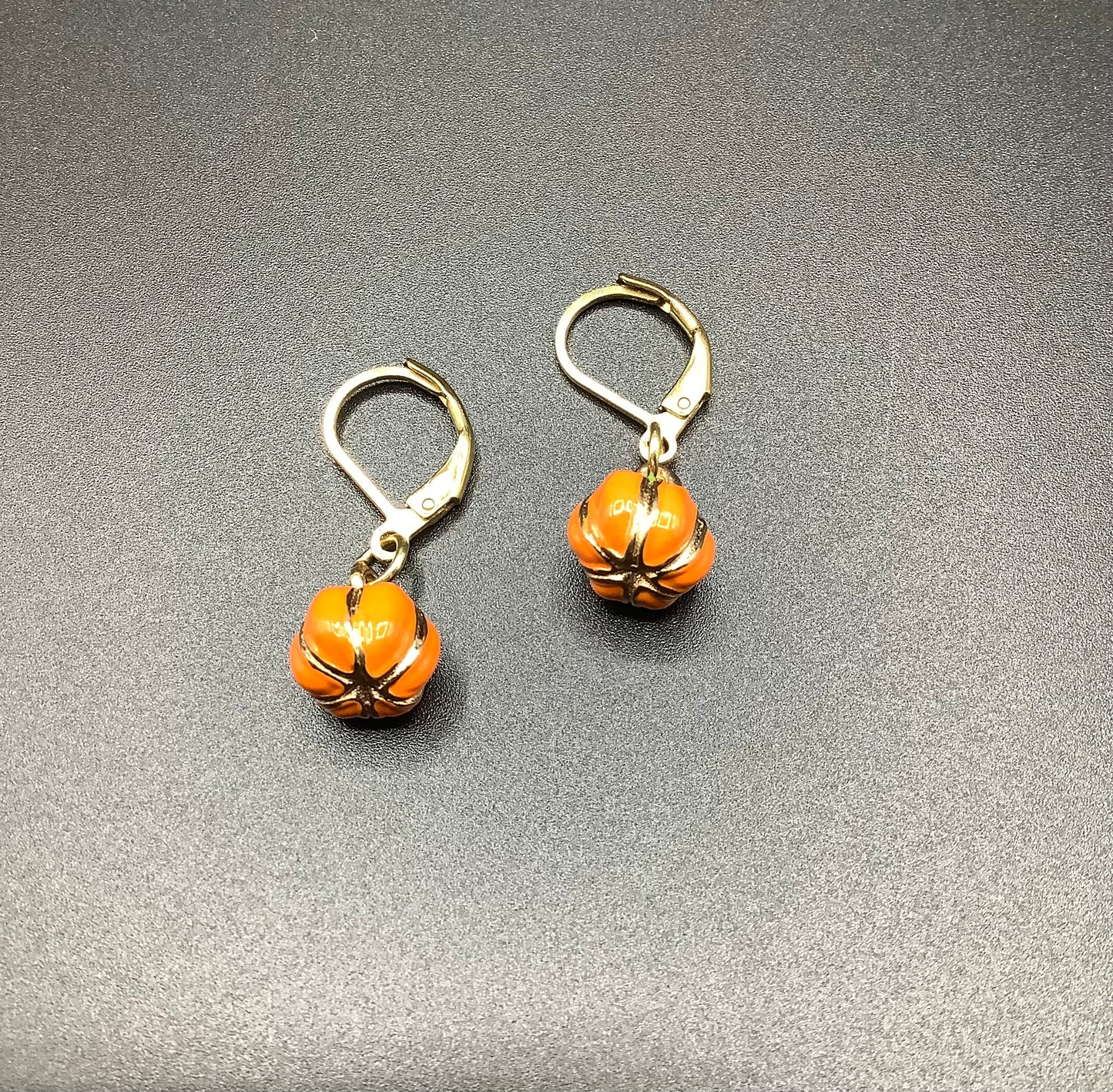 Orecchini zucche smaltate